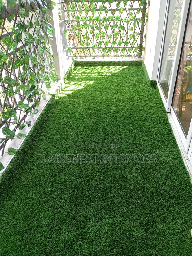 20mm Outdoor Surface Look Balcony Artificial Green Grass Carpet