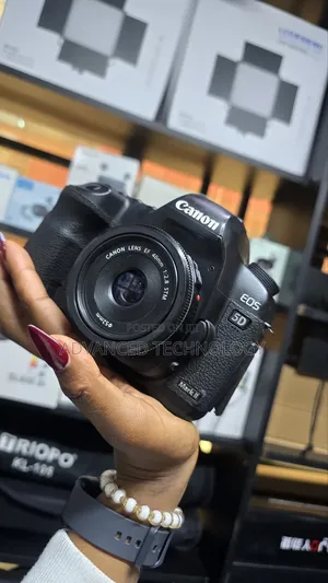 Canon 5D Mark Ii Body Full Frame Camera