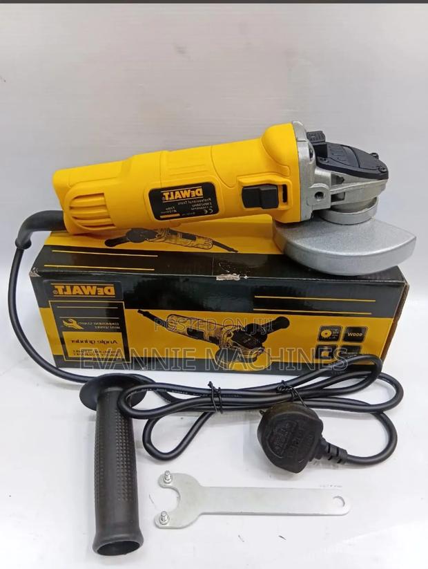 Corded Angle Grinder/ Dewalt Angle Grinder