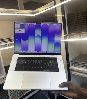Laptop Apple MacBook Pro 2021 M1 16GB Apple M1 Pro SSD 1T