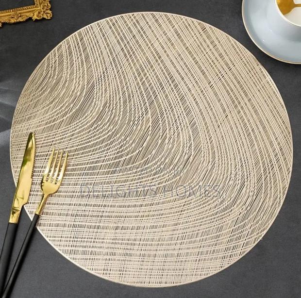 6pcs PVC Non-Woven Table Mats-Elk