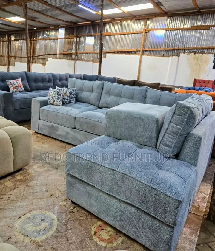 6-Seater L Seat Light Grey Sofa With Footrest