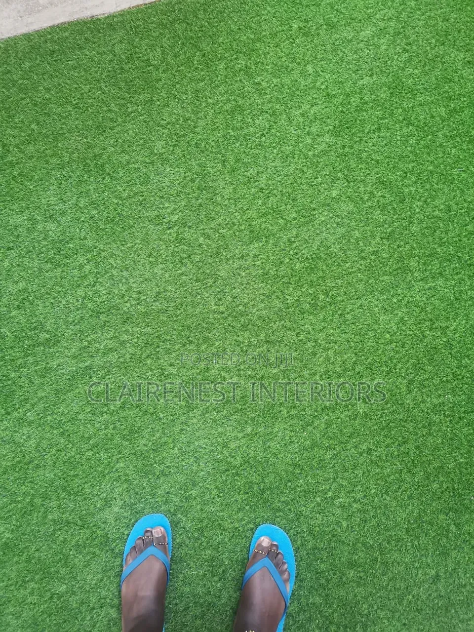 Synthetic Yet Spectacular Artificial Green Grass Carpet
