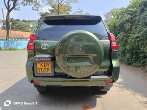 Toyota Land Cruiser Prado 2012 Green