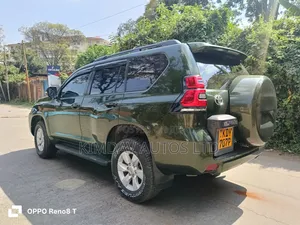 Toyota Land Cruiser Prado 2012 Green