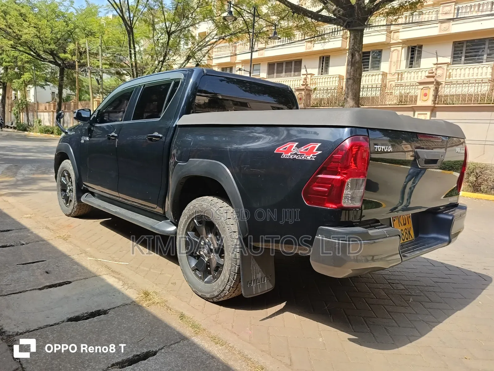 Toyota Hilux 2019 Black