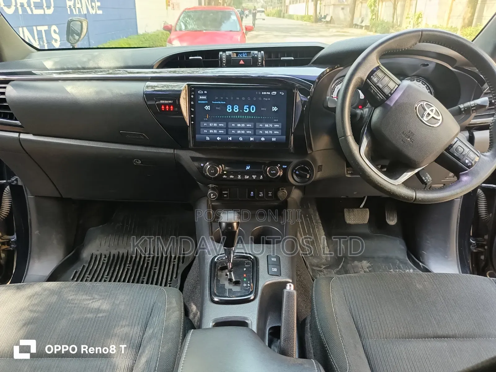 Toyota Hilux 2019 Black
