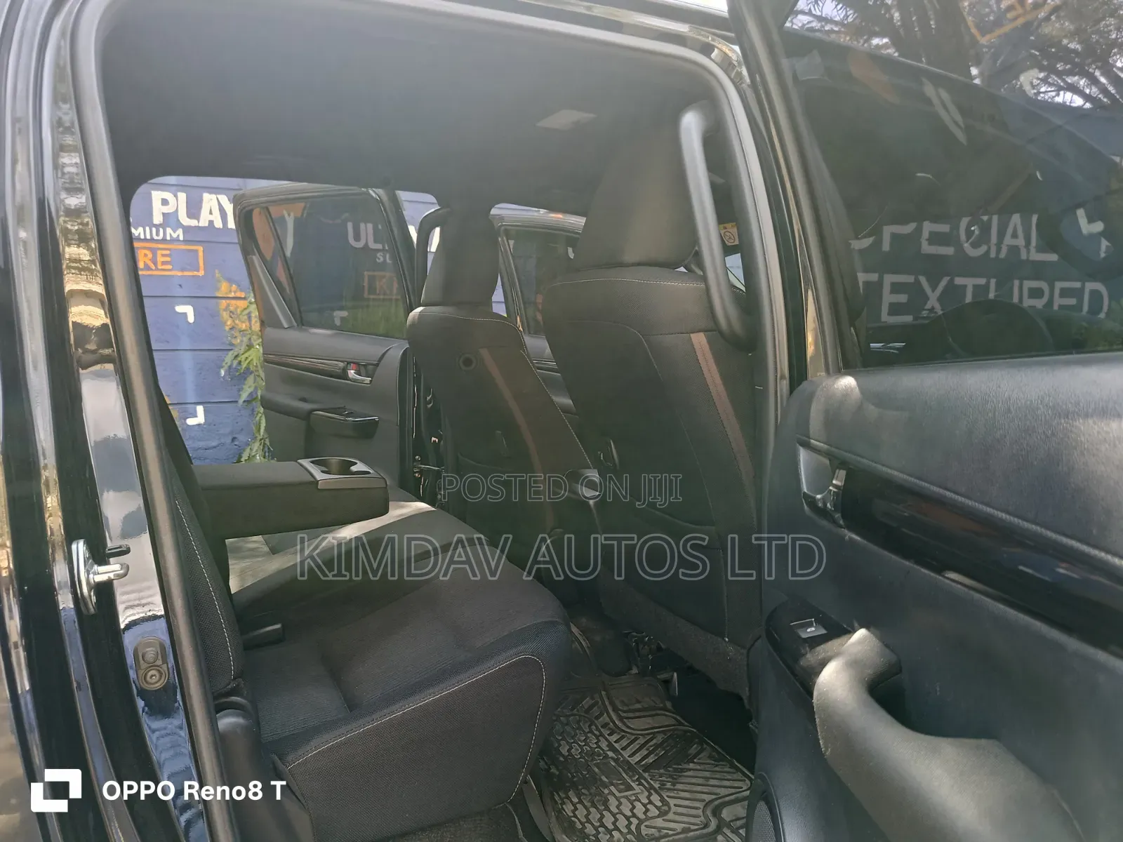 Toyota Hilux 2019 Black