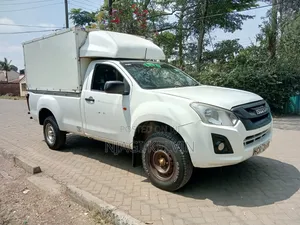 Isuzu D-MAX 2018 White