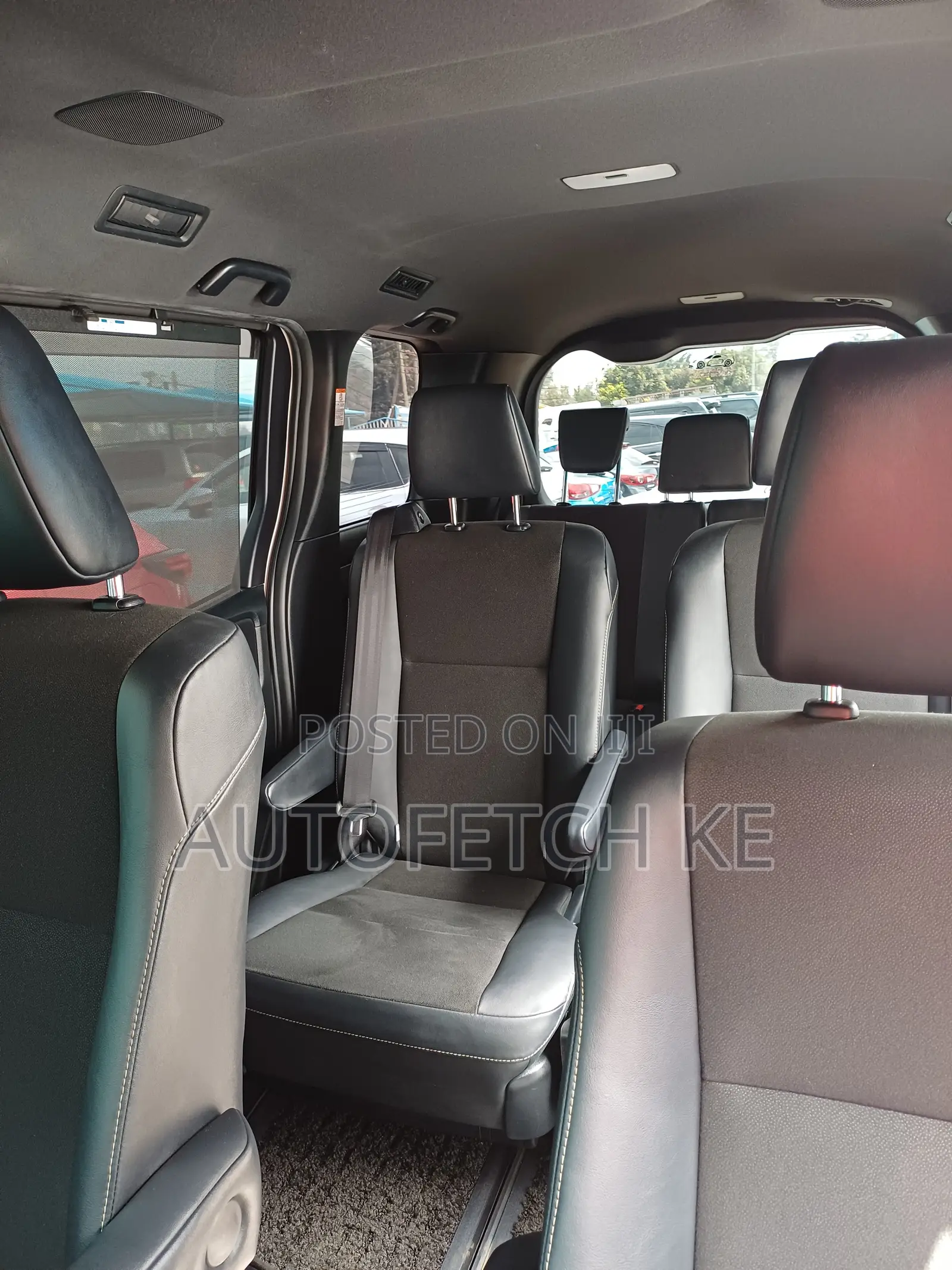 Toyota Noah 2019 White