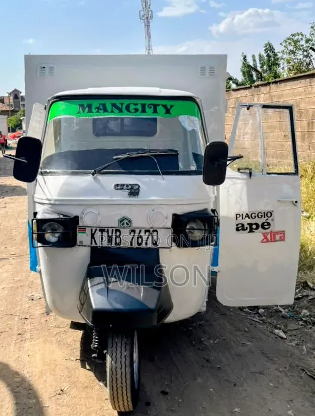 Piaggio 2019 White