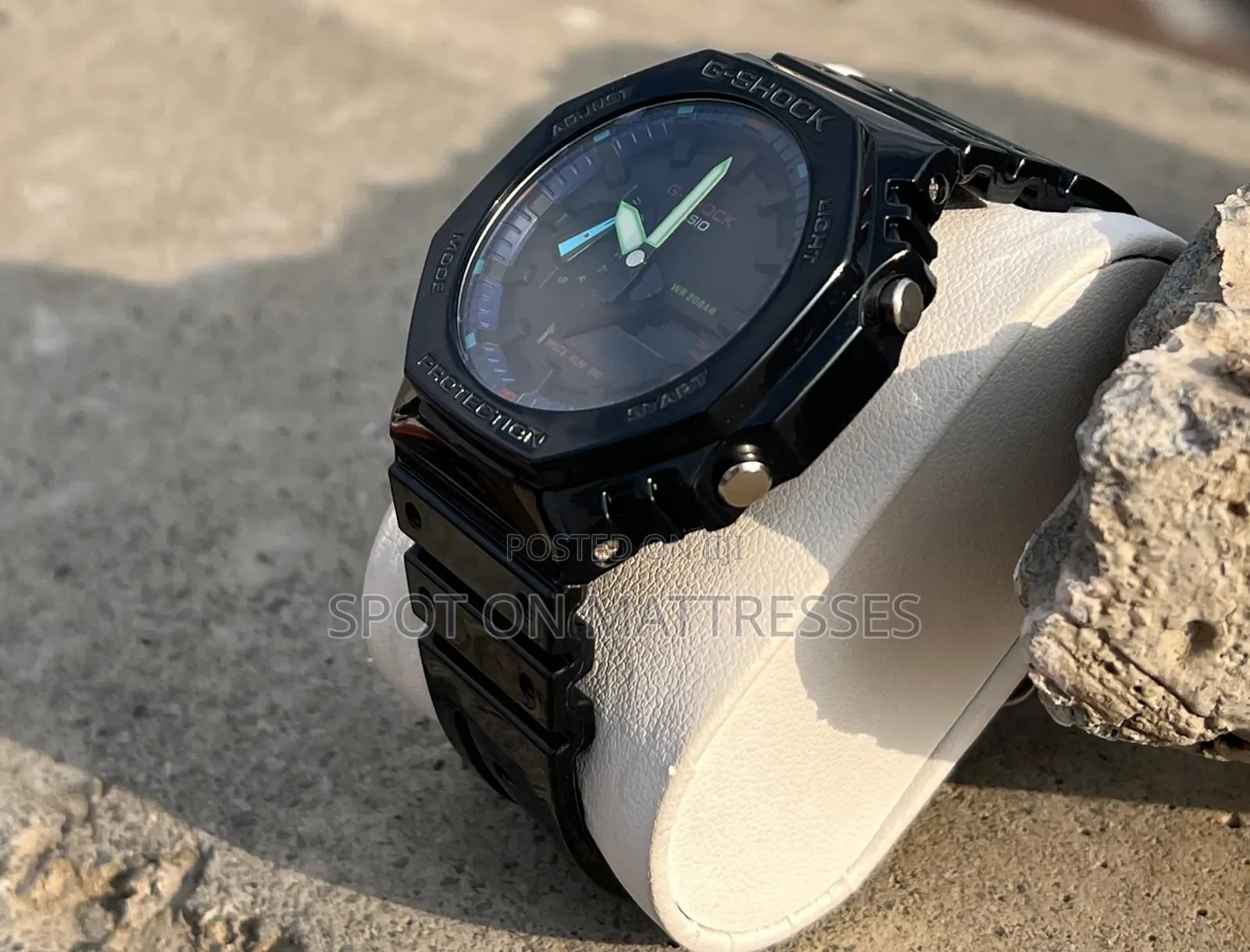 Perfect Gift  Casio G-Shock + Case. Delivery Available Nationwide.