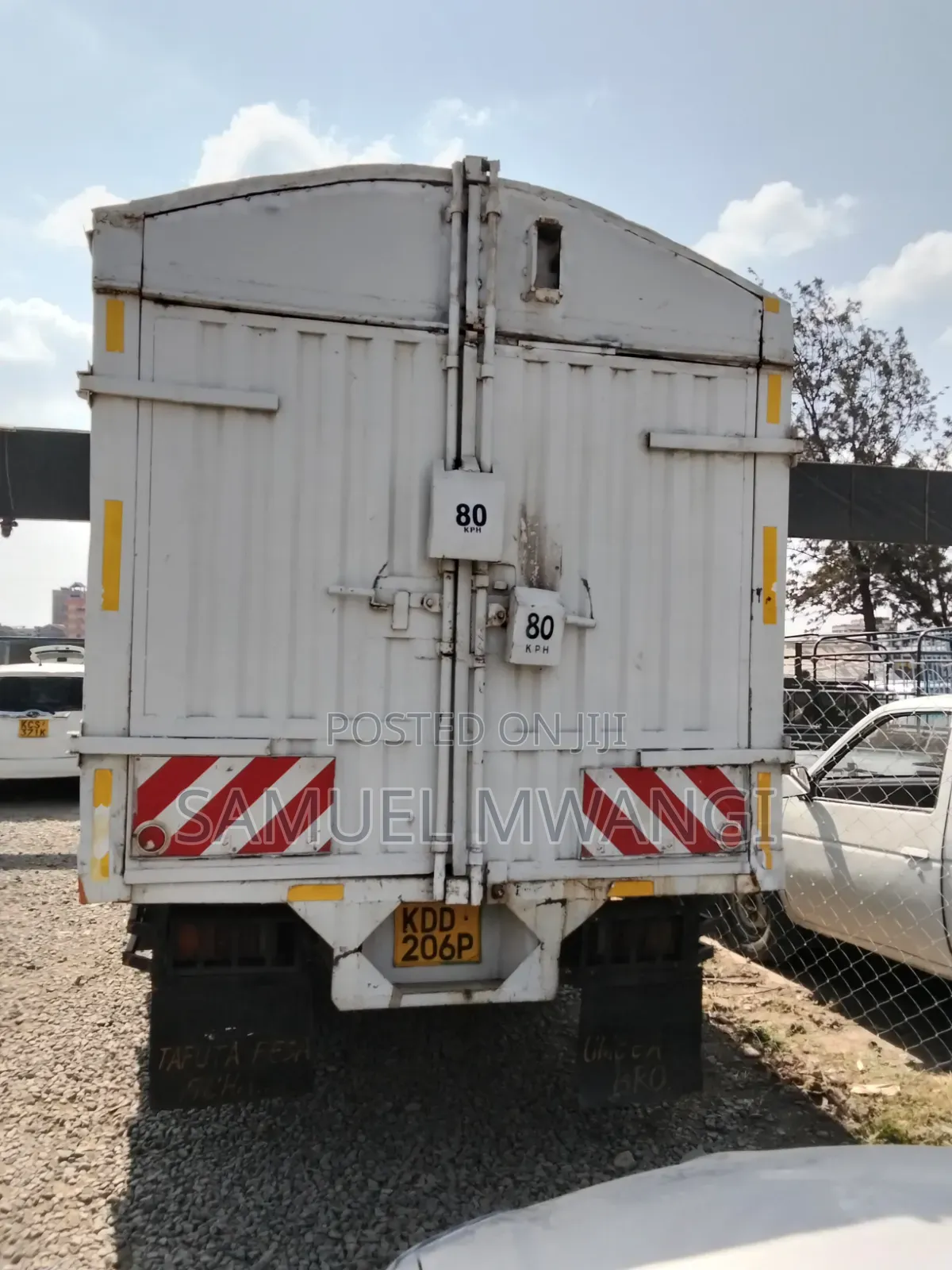 Mitsubishi Fuso 2019 White