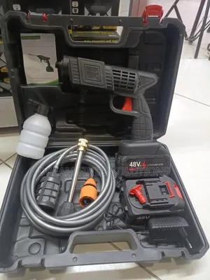 Portable Car Washer Gun + 2 Batteries Case
