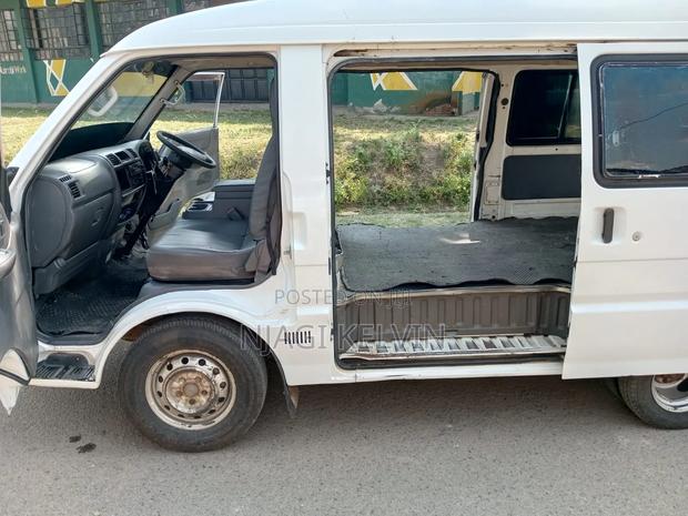 Mazda Bongo 2012 White - thumbnail 8