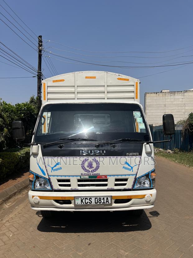 2018 Isuzu NPR Closed Body for Sale