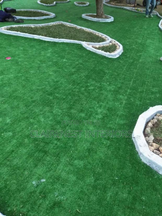 20mm No Mowing No Problem Green Artificial Grass Carpet - main view