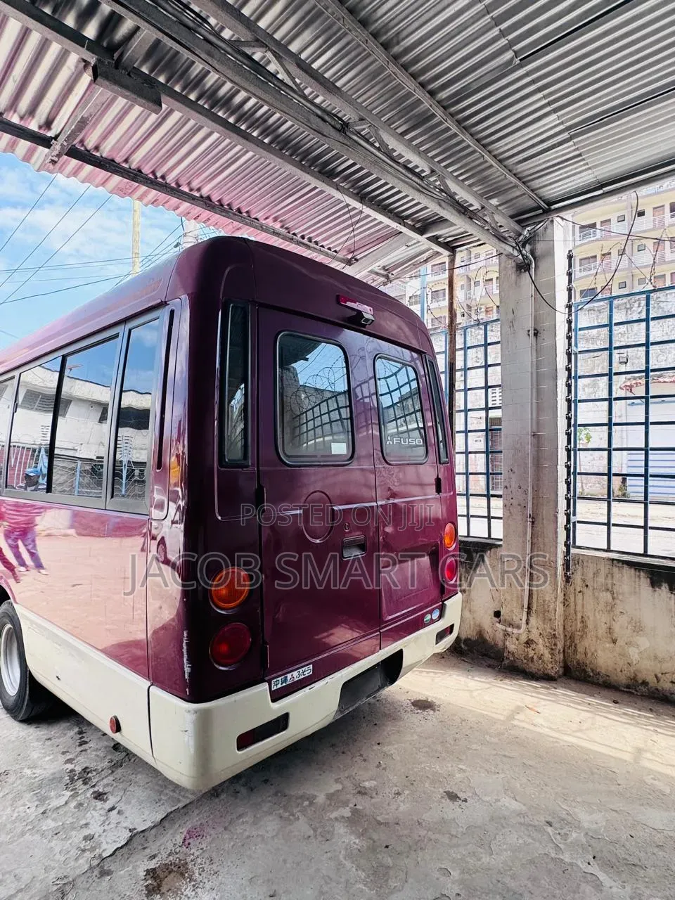 Mitsubishi Fuso Rosa 2018