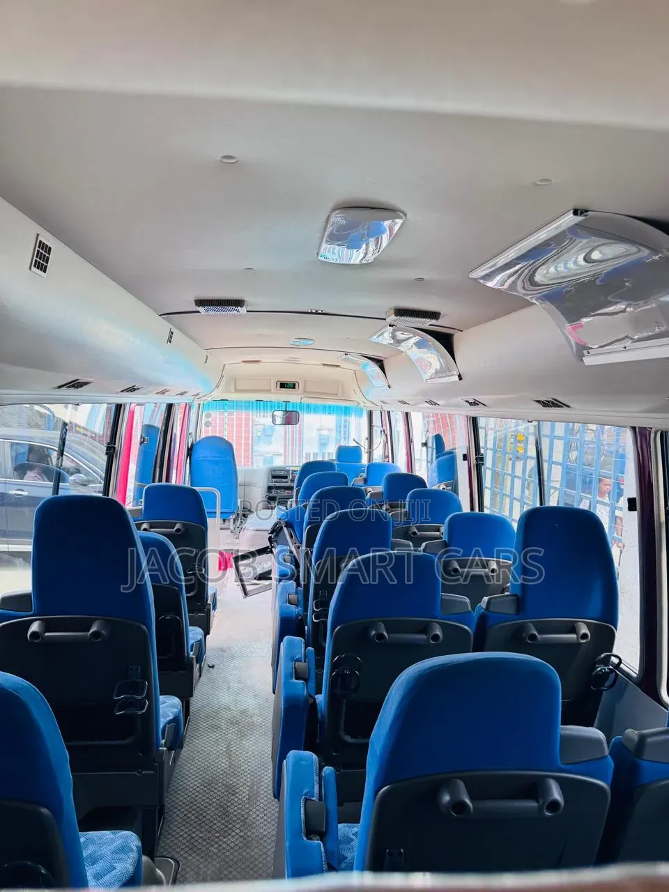 Mitsubishi Fuso Rosa 2018