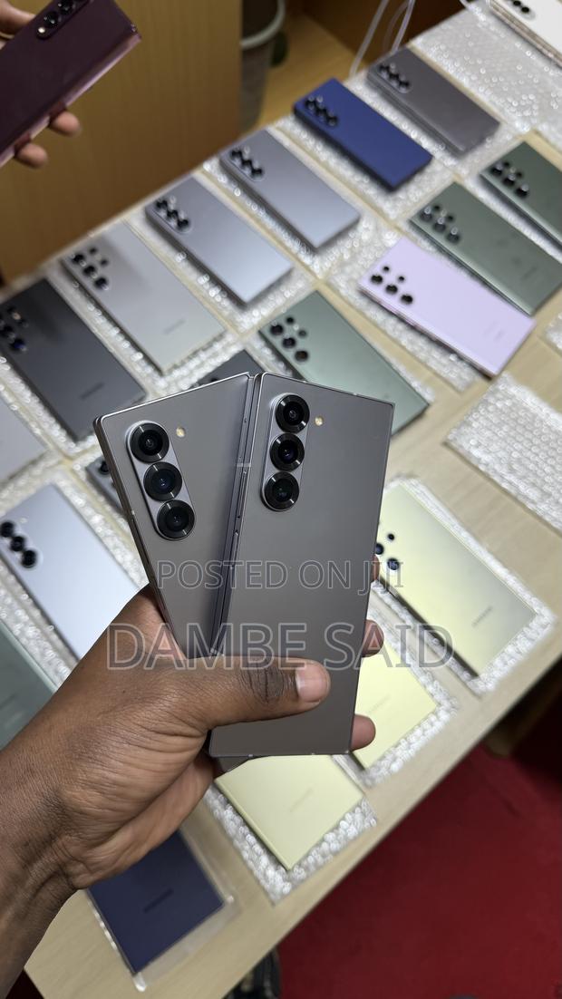 Samsung Galaxy Z Fold6 256 GB Silver