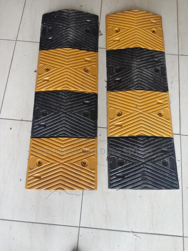 Rubber Speed Bumps for Driveways - thumbnail 4
