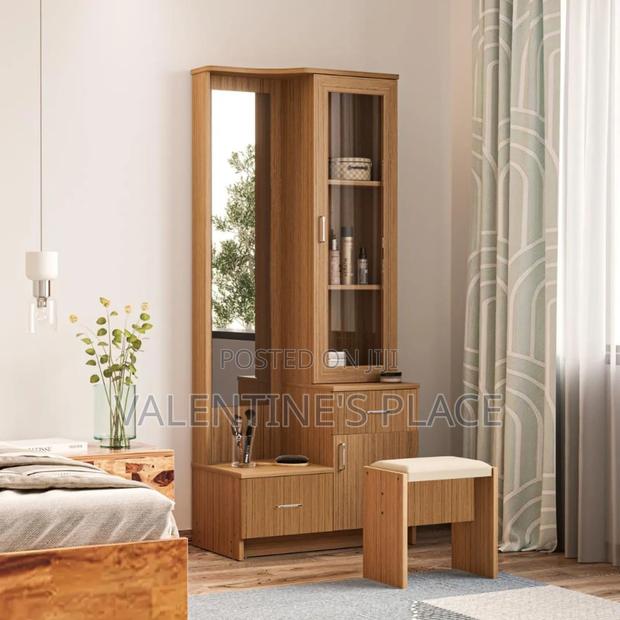Dressers/Dressing Tables - thumbnail 2