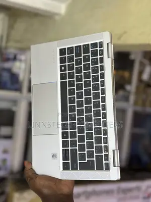 Laptop HP EliteBook x360 1030 G7 32GB Intel Core i7 SSD 512GB