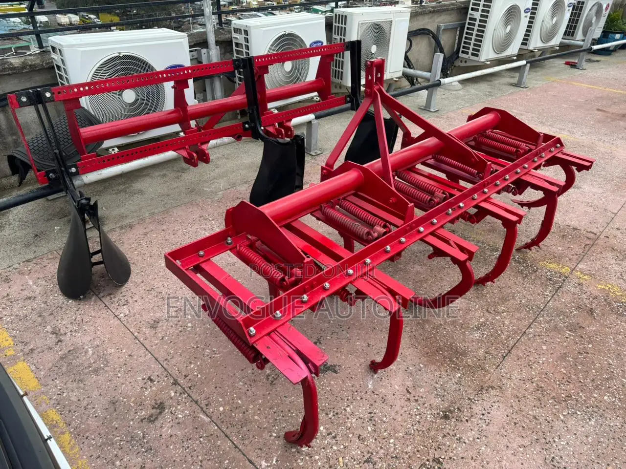 Massey Ferguson 375
