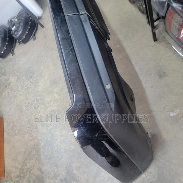 Range Rover Vogue Rear Bumper - thumbnail 3