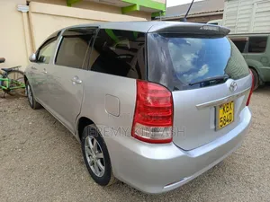 Toyota Wish 2006 Silver