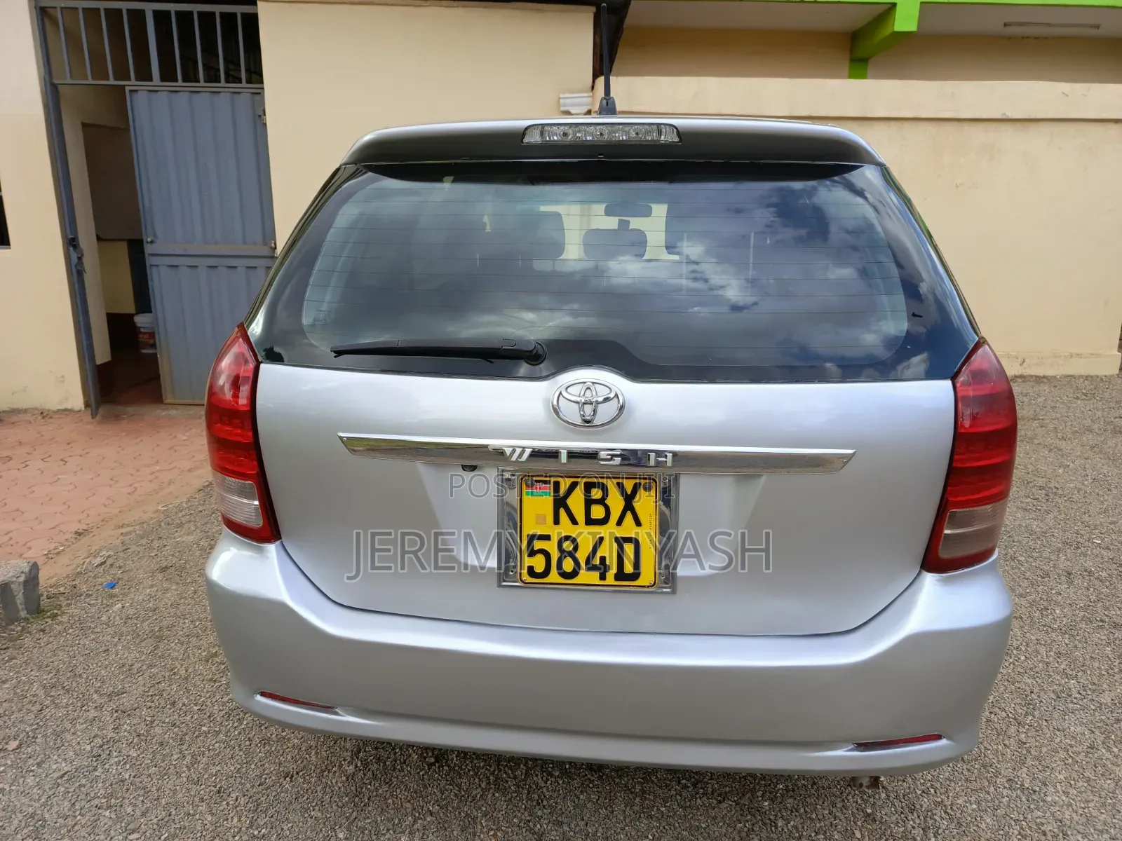 Toyota Wish 2006 Silver