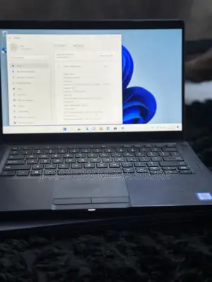 Laptop Dell Latitude 5300 8GB Intel Core i5 SSD 256GB