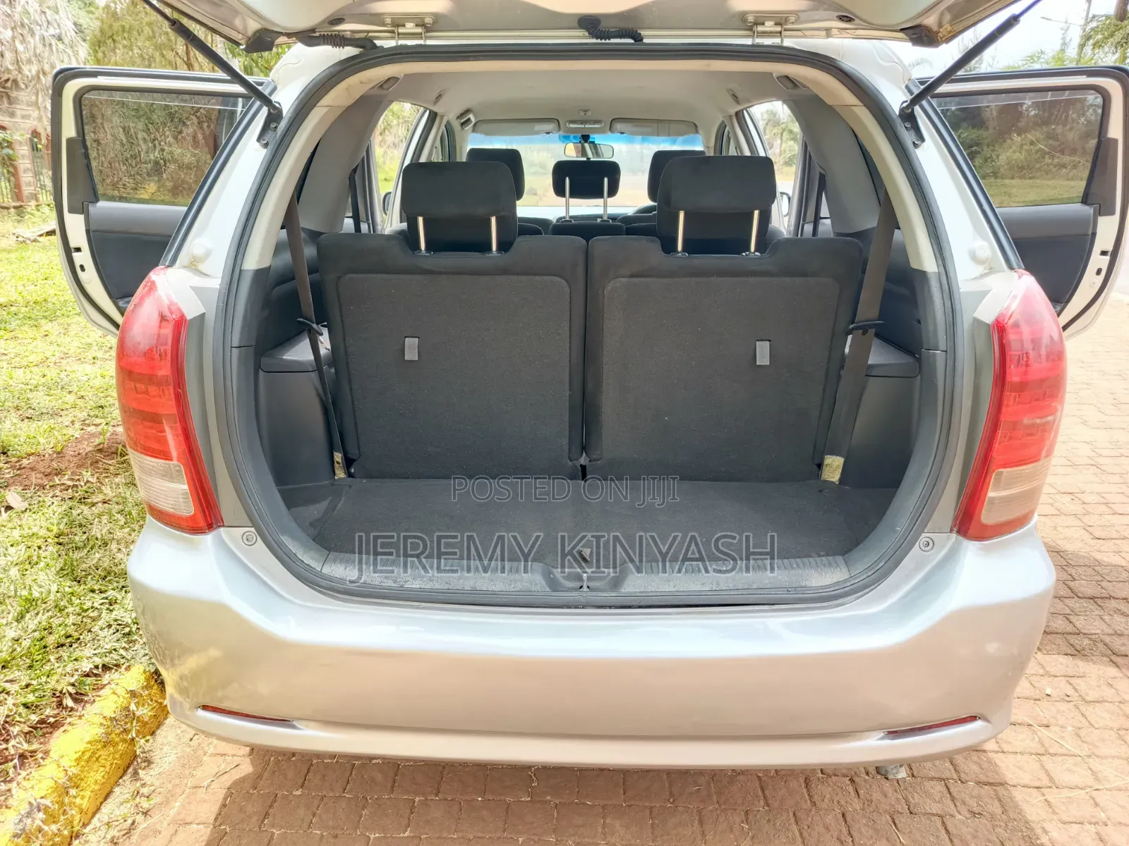 Toyota Wish 2006 Silver