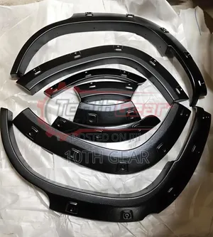 Land Cruiser 200 Fender Flare 2012-2016 Set