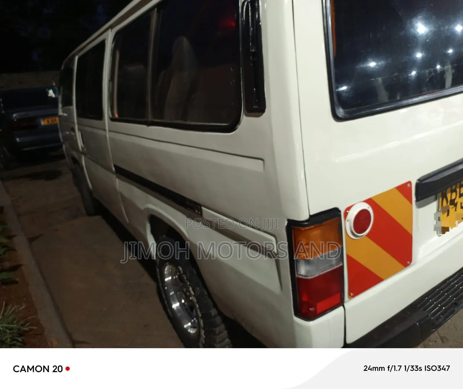 Nissan Caravan (Urvan) 2001 White