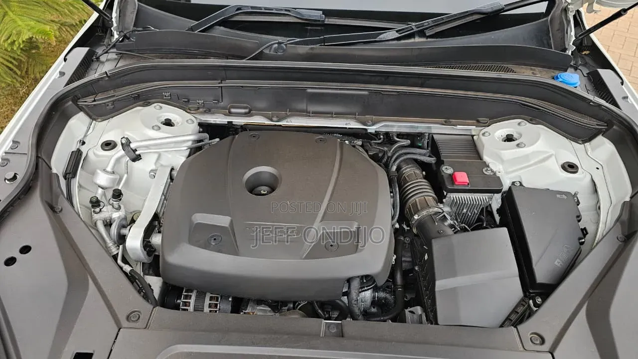 Volvo XC90 2019 White