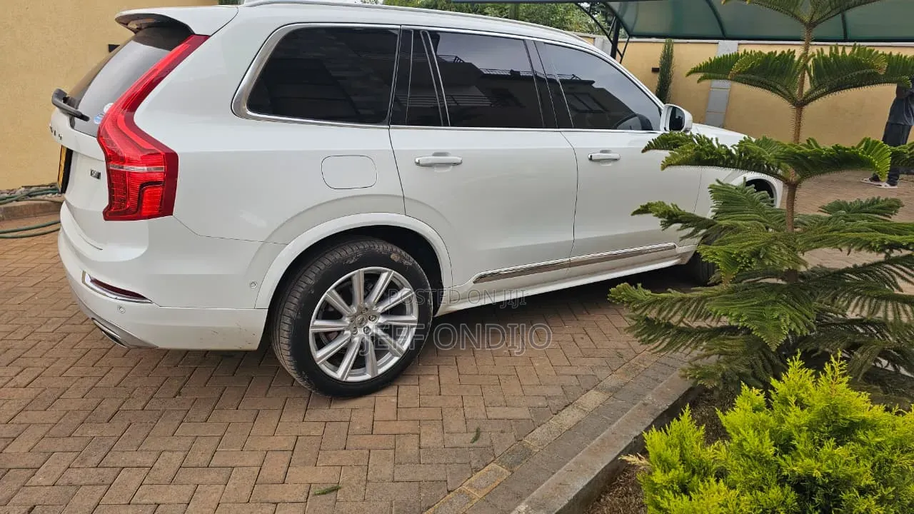 Volvo XC90 2019 White