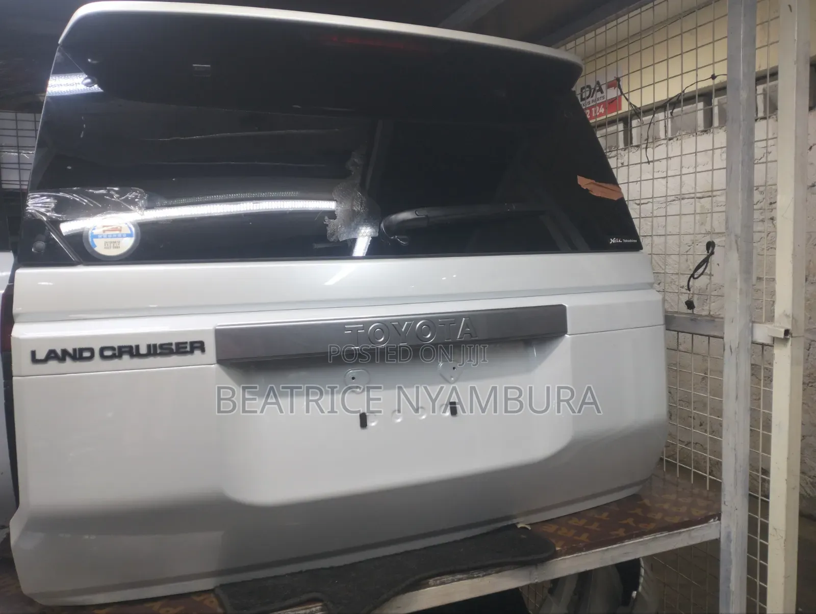 Tailgate Landcruiser Prado J 250