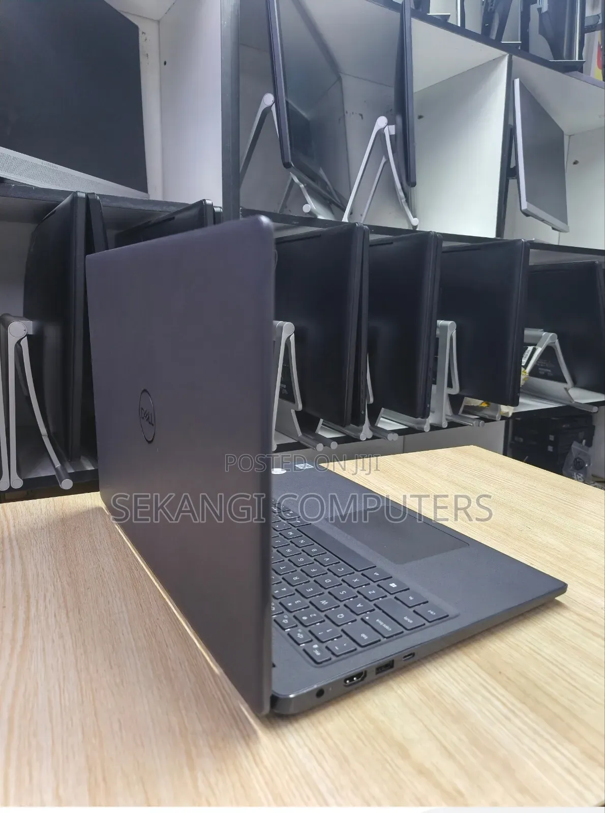 Laptop Dell Latitude 3510 16GB Intel Core i7 SSD 256GB