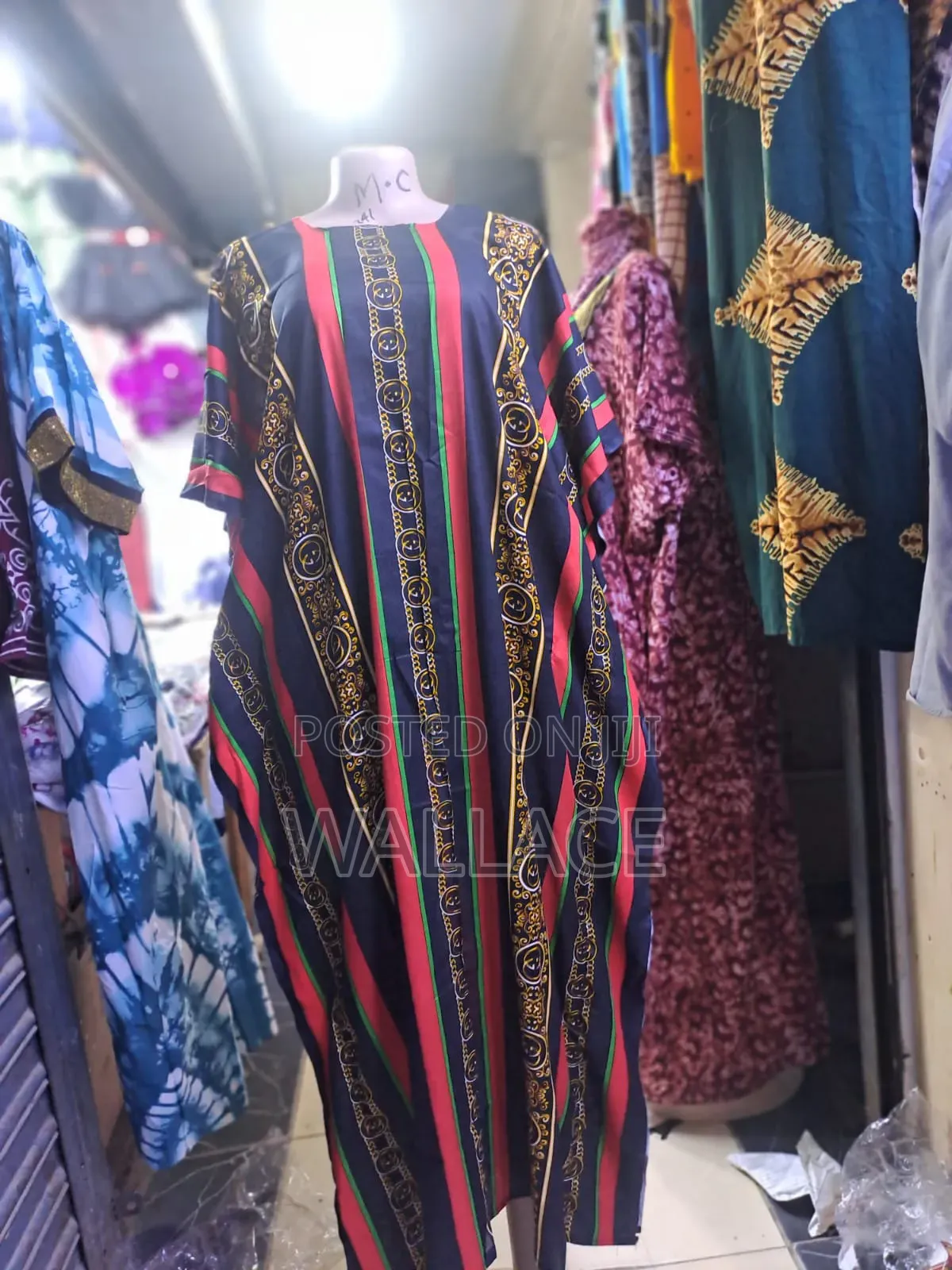 Backless Deras