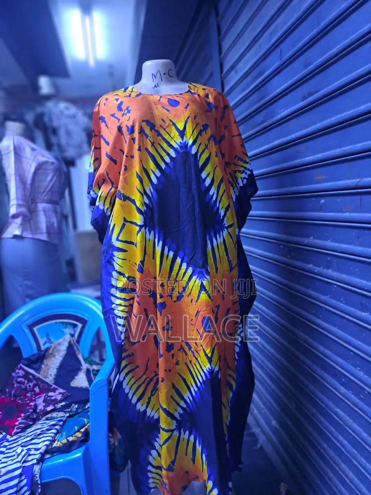Backless Deras