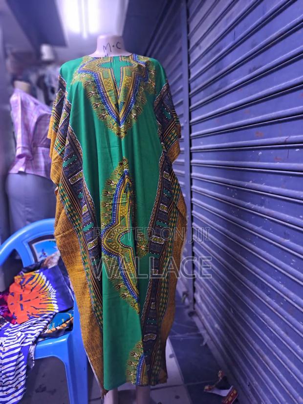 Backless Deras - thumbnail 15