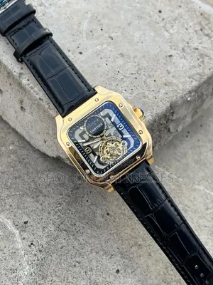 Cartier Mechanical Watch. Quality Leather Strap. Luminous Pointers.