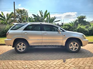 Toyota Harrier 2000 Silver
