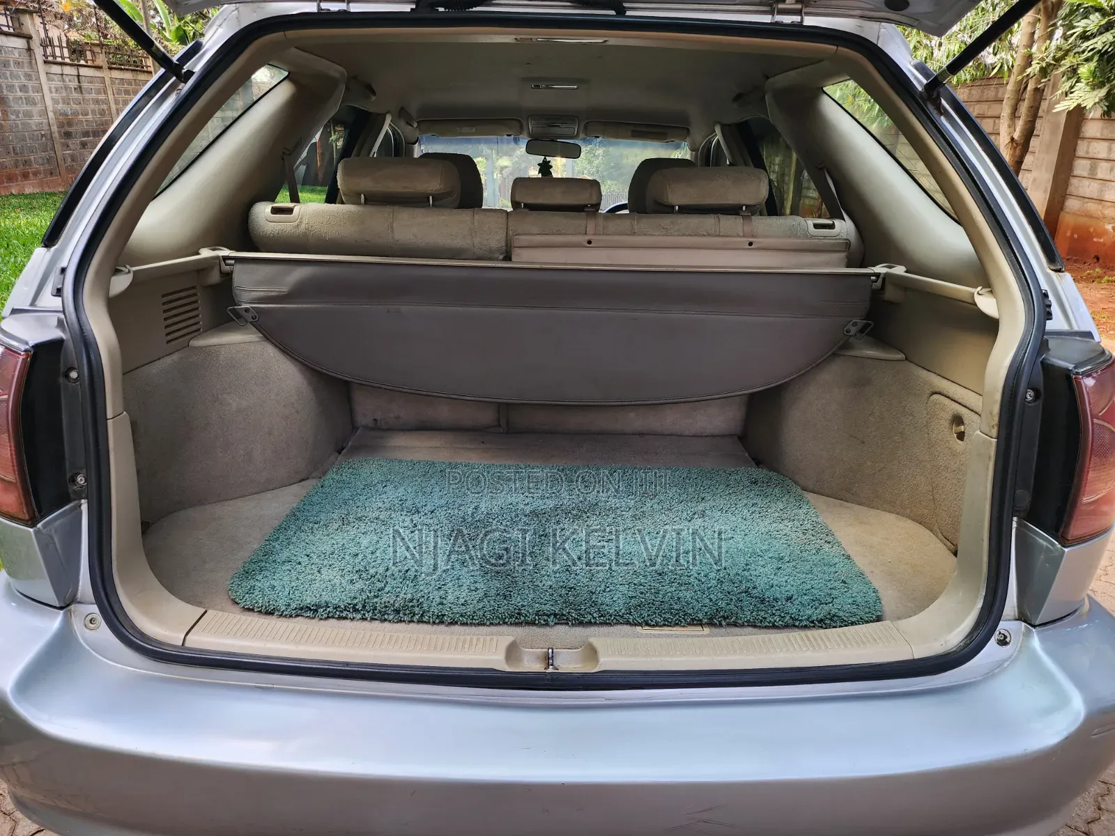 Toyota Harrier 2000 Silver