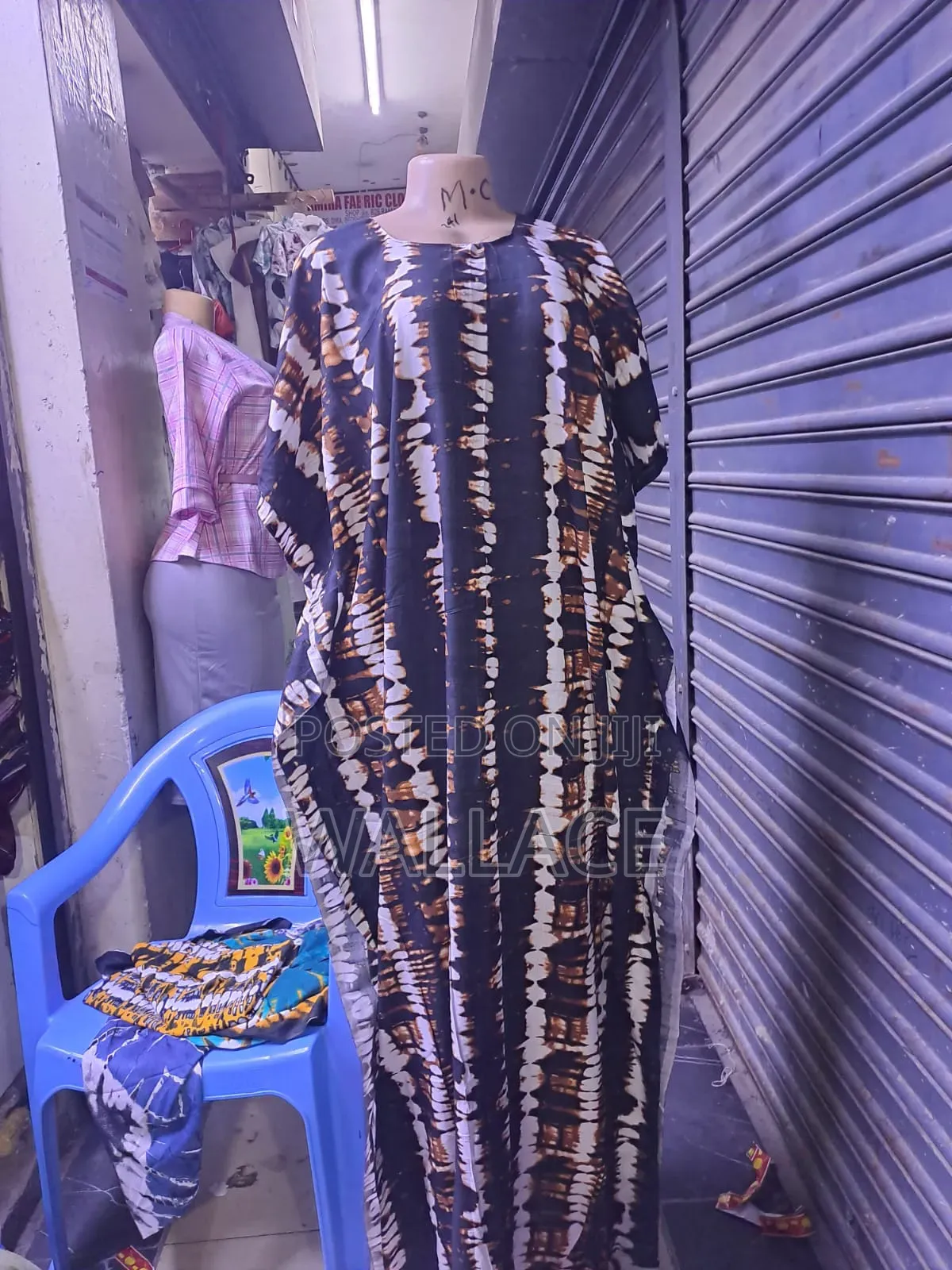 Backless Deras