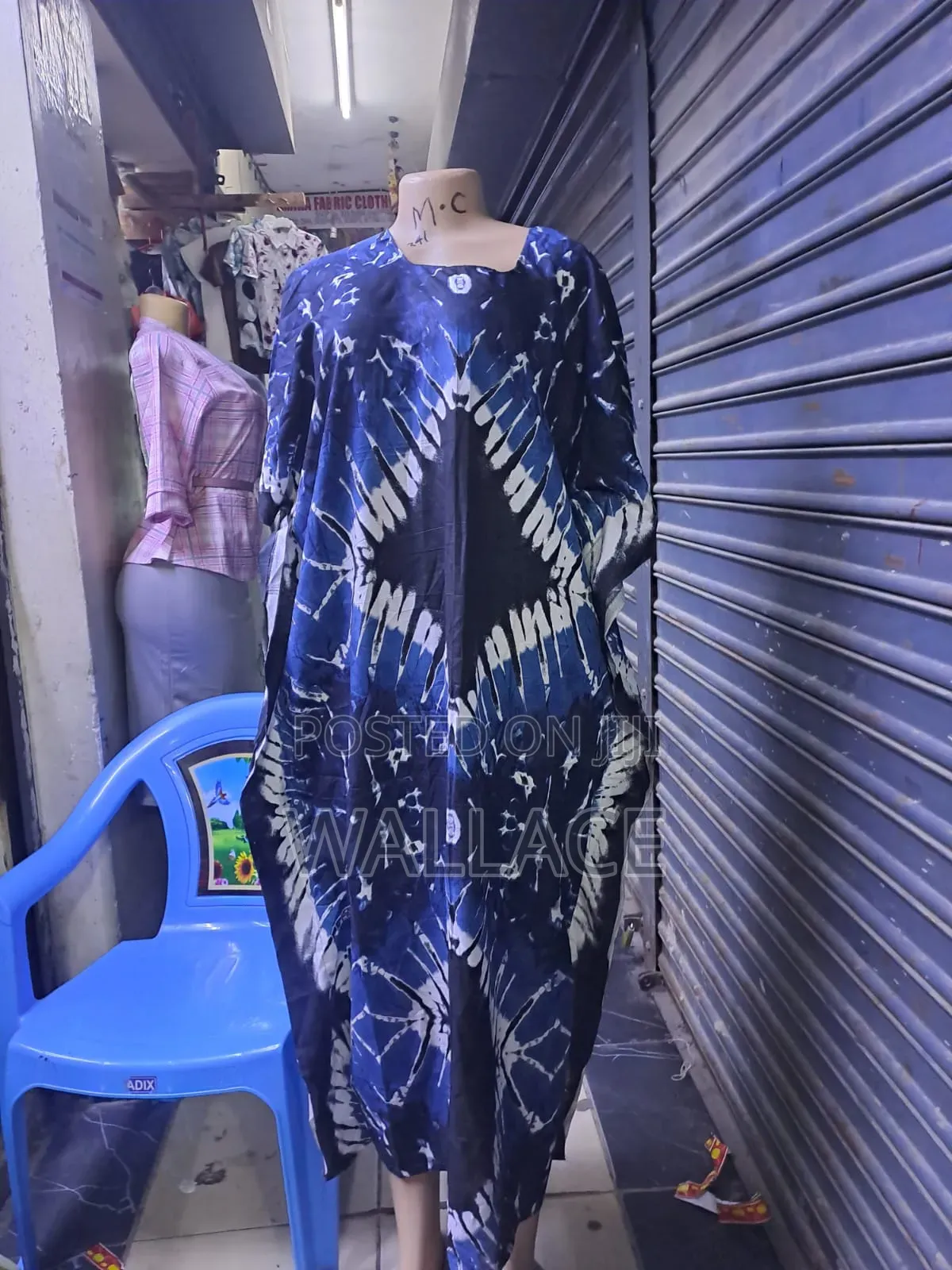 Backless Deras