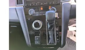 Mitsubishi Delica D:5 2019 Gray