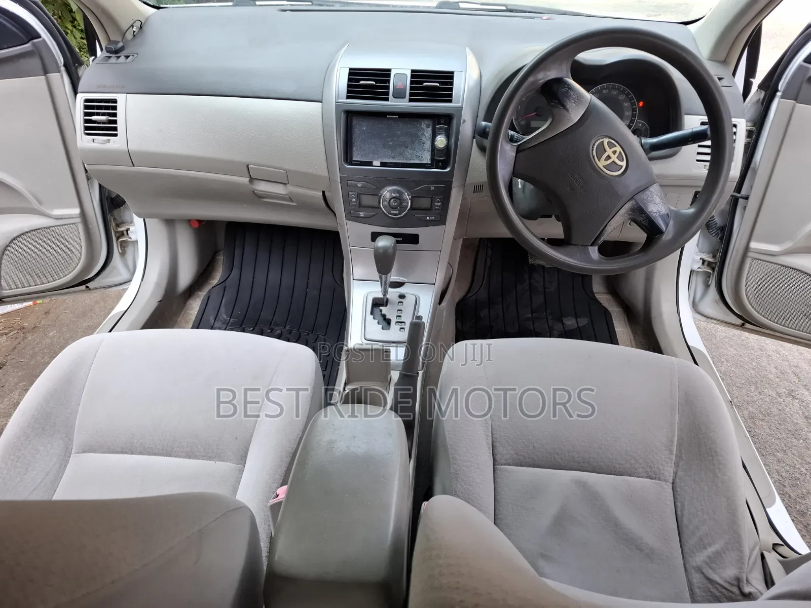 Toyota Axio 2011 Pearl