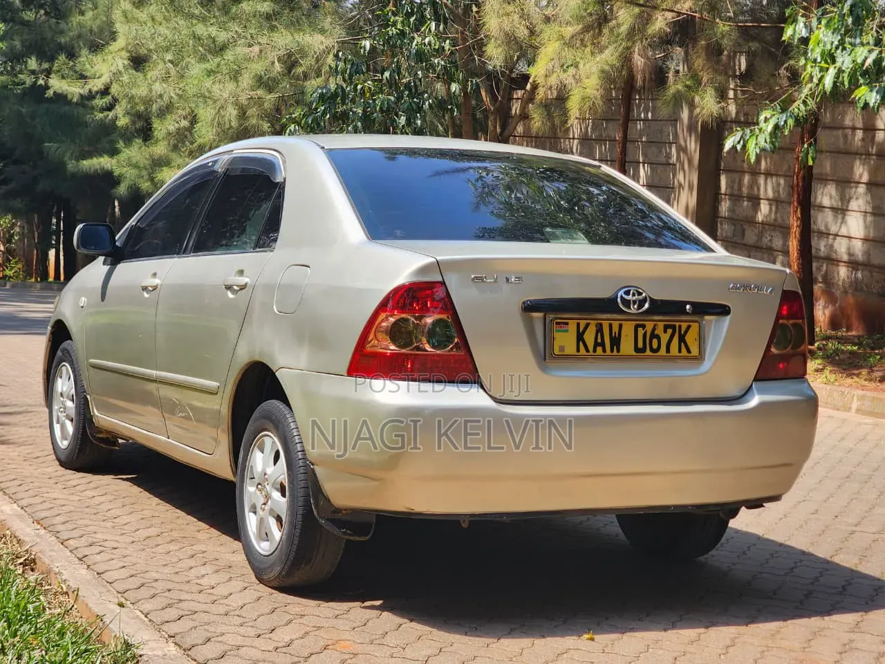 Toyota Corolla 2006 Gold